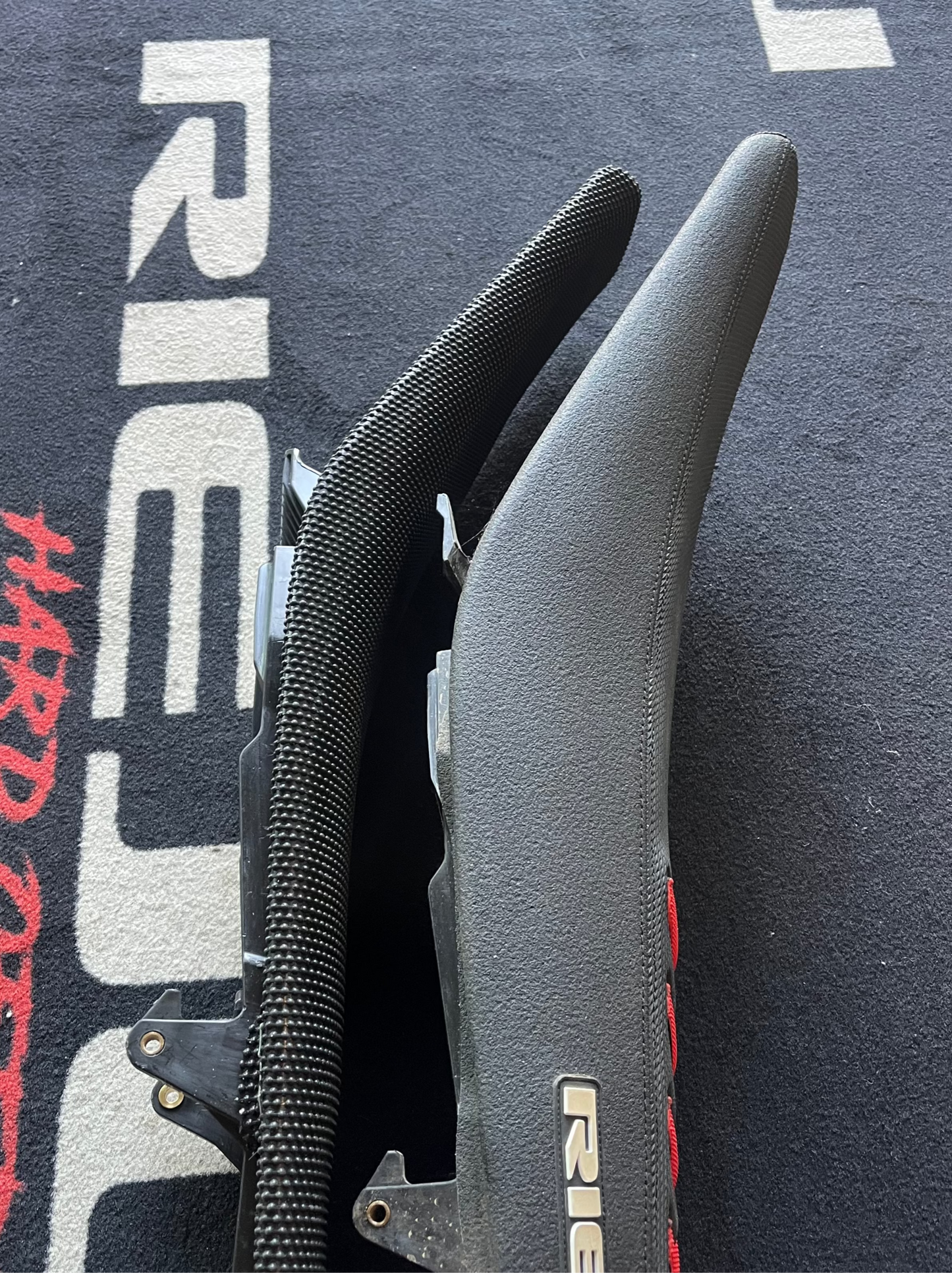 Снижаване на седалка